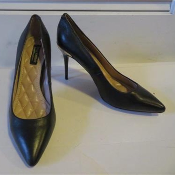 JUICY COUTURE BLACK LEATHER SHOE 9 - Picture 1 of 6